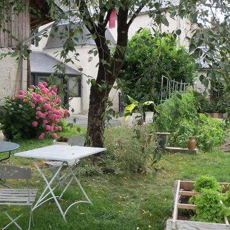 Escale Tourangelle Apartment Monts Exterior foto