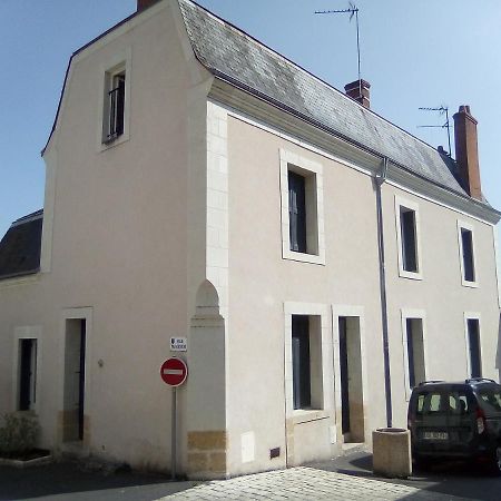 Escale Tourangelle Apartment Monts Exterior foto