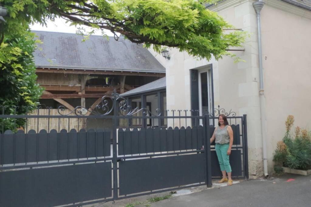 Escale Tourangelle Apartment Monts Exterior foto